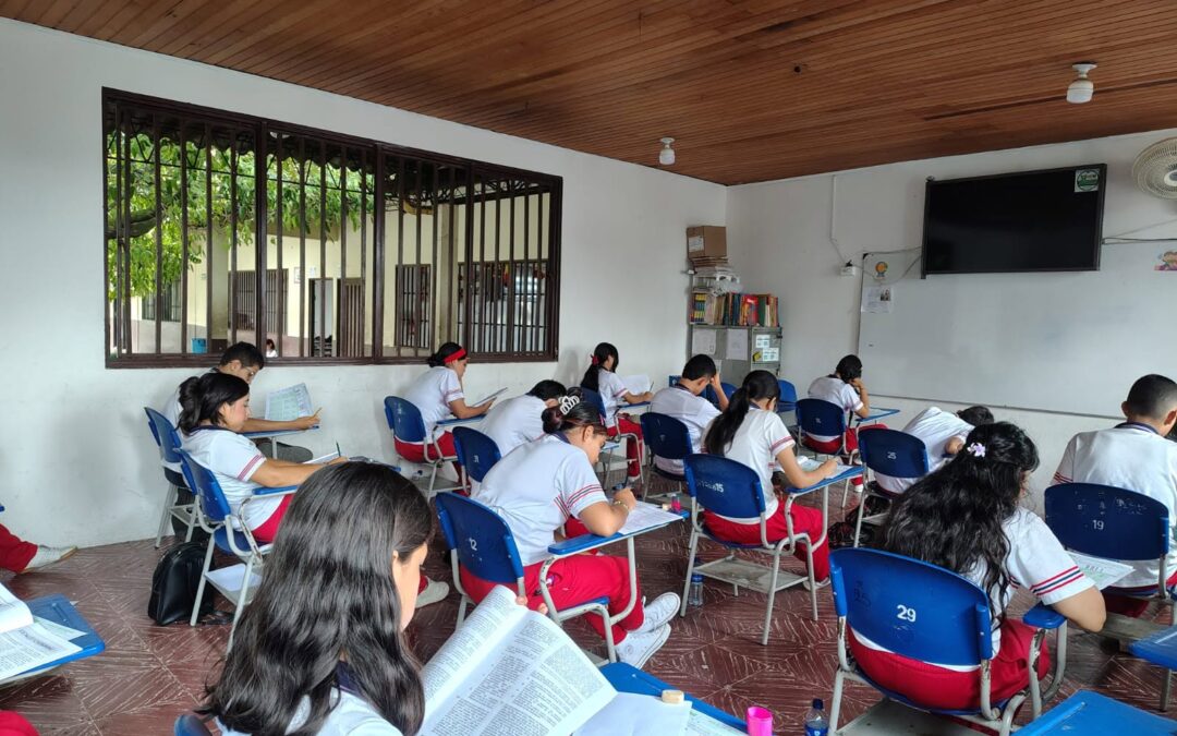 Radican proyecto de acuerdo para regular el uso de celulares en las instituciones educativas del municipio.